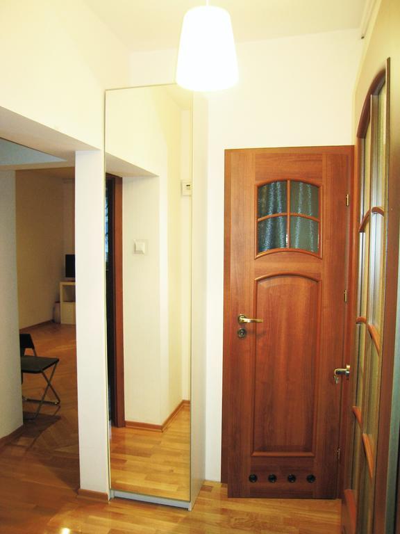 Wilson Apartment Warsaw Exterior photo